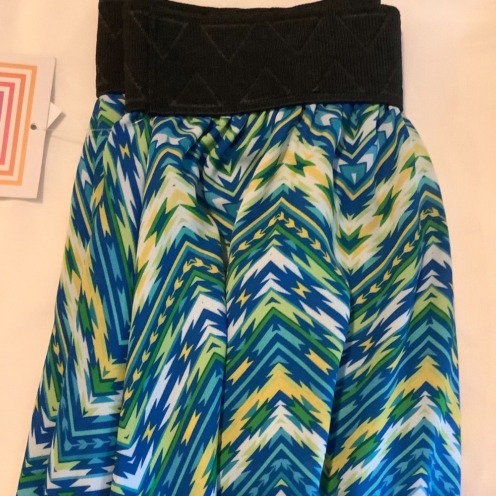 Xxs new with tags Lularoe Lola skirt
